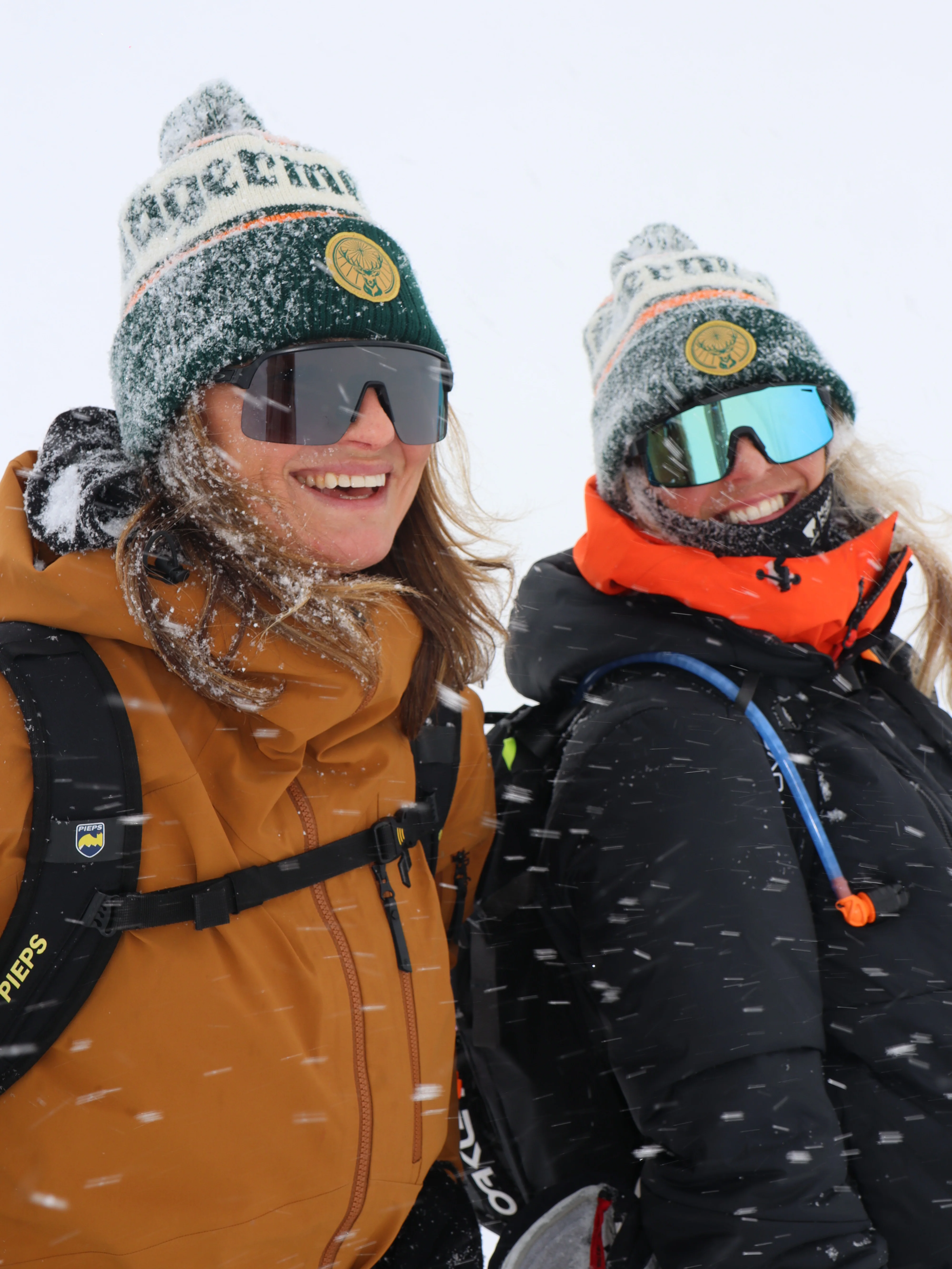 MÖSSA MED TOFS - Image 3